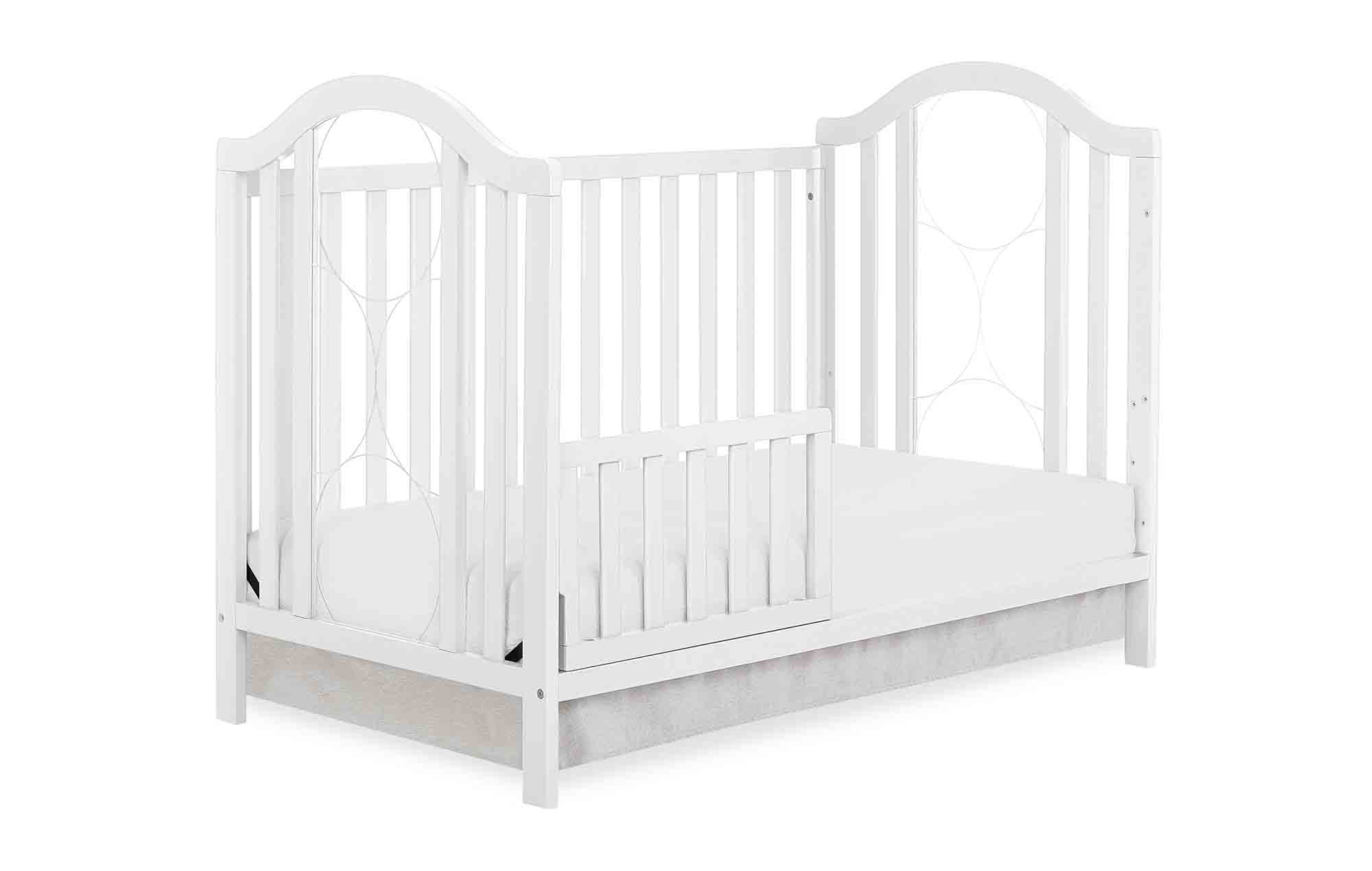 762-W Ariel Toddler Bed
